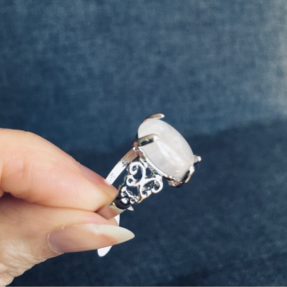 Light Pink Rose Quartz Stone + Silver Fashion Ring